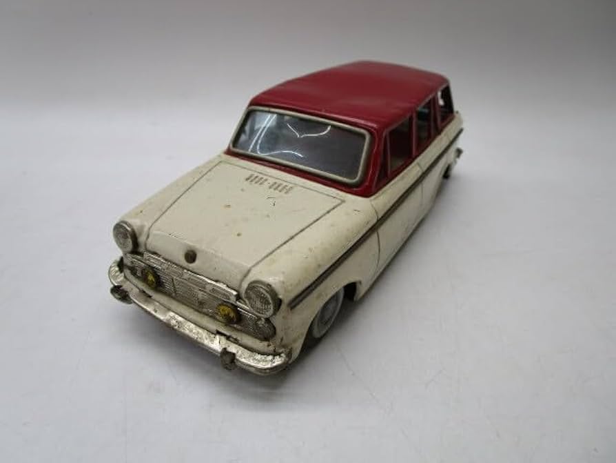 昭和レトロ　RAMBLER　ステーションワゴン　ブリキのおもちゃ　日本製　当時物 昭和レトロ RAMBLER ステーションワゴン ブリキのおもちゃ 日本